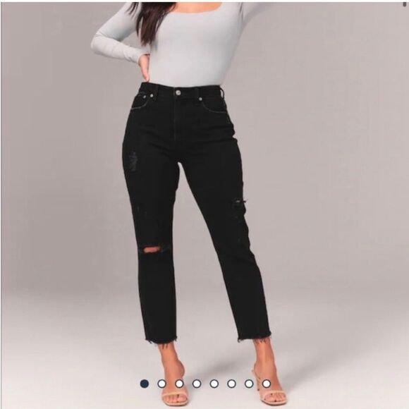 Abercrombie & Fitch Curve Love The Mom High Rise Distressed Jeans Black 24/00R - Picture 2 of 13